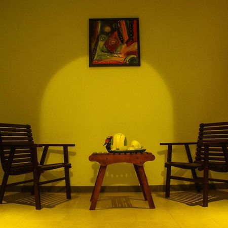 Hotel Romano Negombo Bagian luar foto