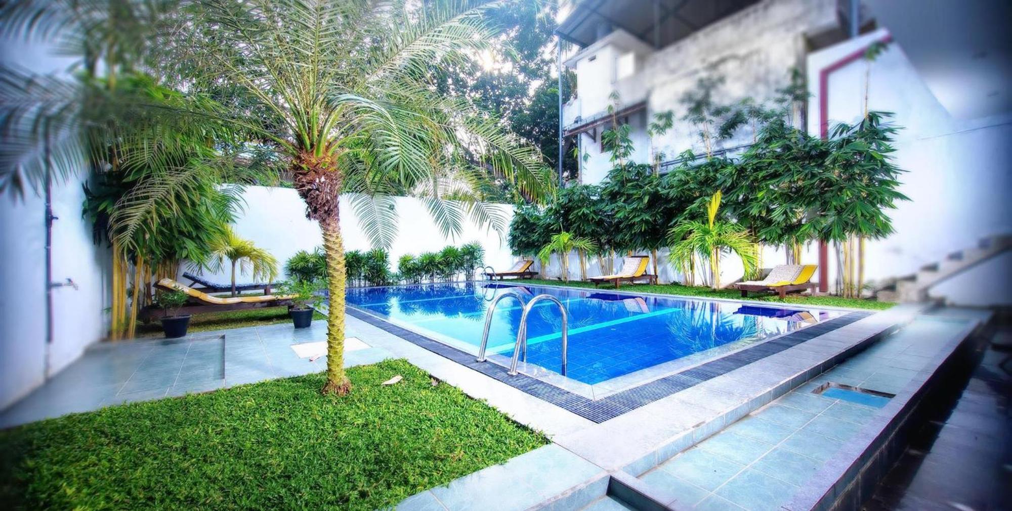 Hotel Romano Negombo Bagian luar foto